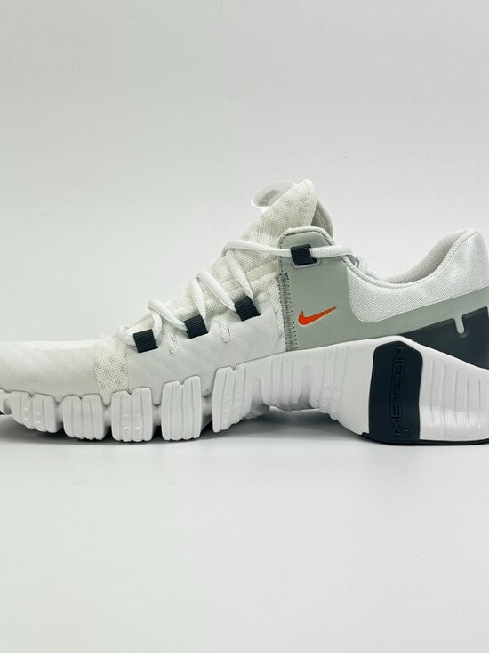 Nike Free Metcon 5 \'Summit White Mandarin\' DV3949-101 Gym size 11.5 main image 4